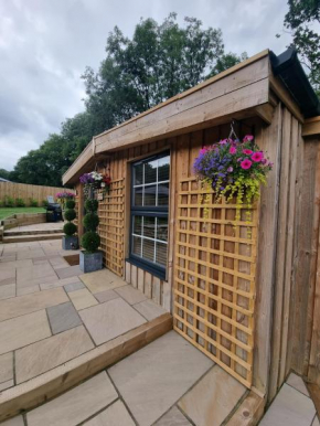 Harewell wood cabin, Pateley Bridge